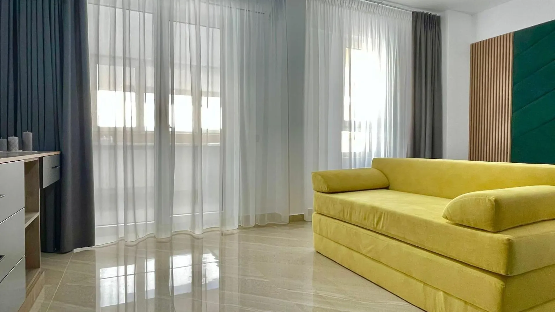 Studio No 818 Central Residence Bucharest 0*,  Romania